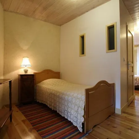 Hébergement de vacances Blesle, 3 Pièces, 5 Personnes - Fr-1-582-18 Blesle